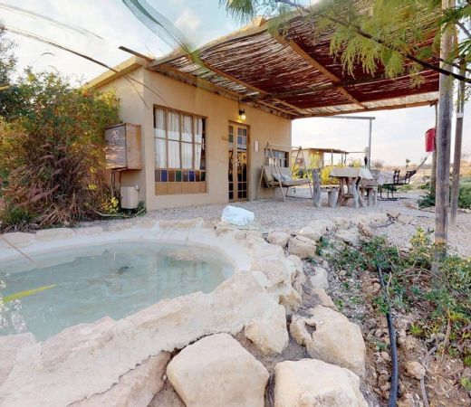 תמונה של חאן נחל חווארים:  אתר קמפינג בדרום - למטייל בישראל (טיולי)